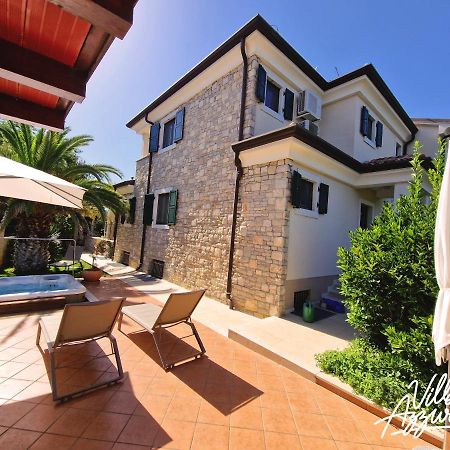 Villa Azzurra Basanija Exterior photo